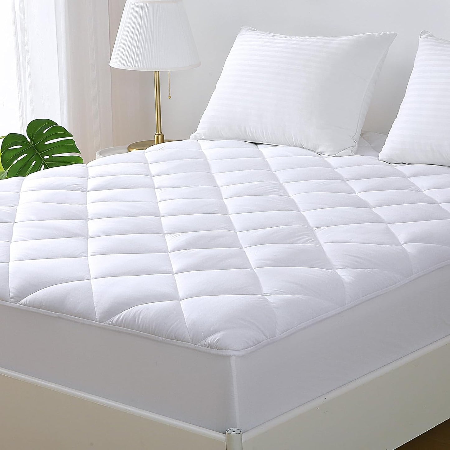 MUXHOMO Full Size Mattress Protector Pad Quilted, 100% Waterproof Mattress Cover Full Size Bed, Cooling and Breathable Mattress Pad Cover, Deep Pocket 8"-21"